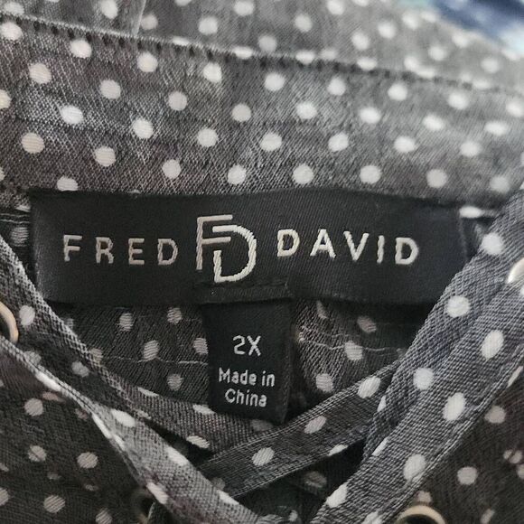 Fred David Women's Size 2X Gray White Polka Dot Lace Up 3/4 Sleeve Blouse - Picture 6 of 7